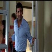 STAGE TUBE: John Stamos on GLEE - First Look!